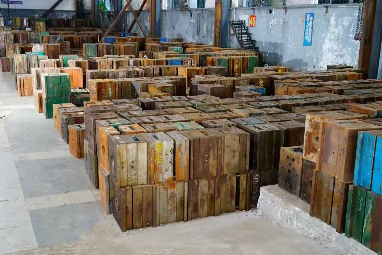 电缆电线，模具